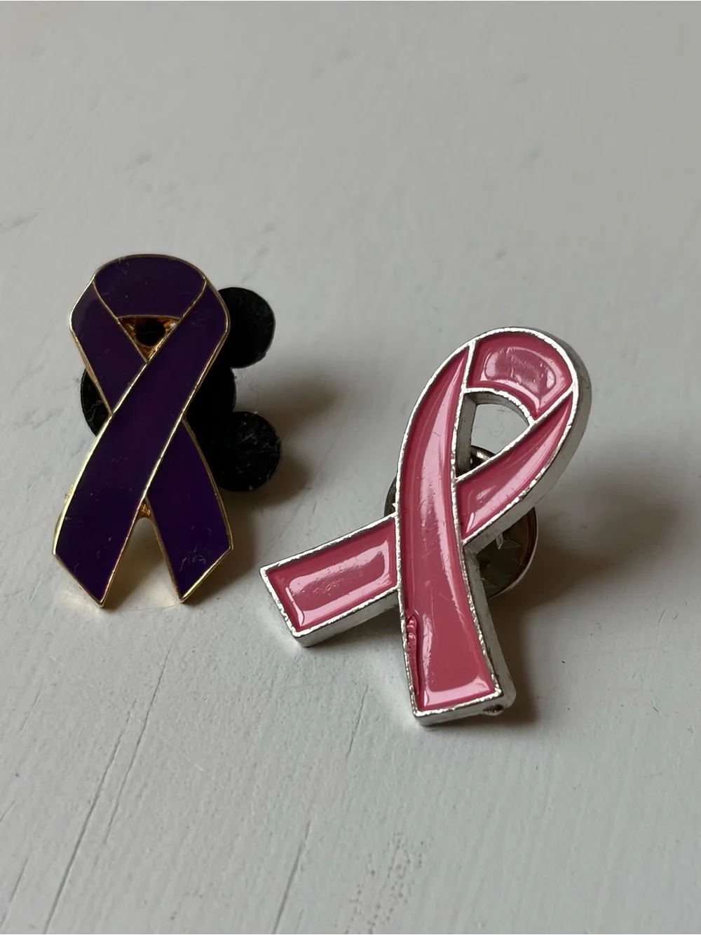Set of 2 Enamel Breast Cancer Cause Awareness Brooch Pinback Tac Hat Lapel Pin